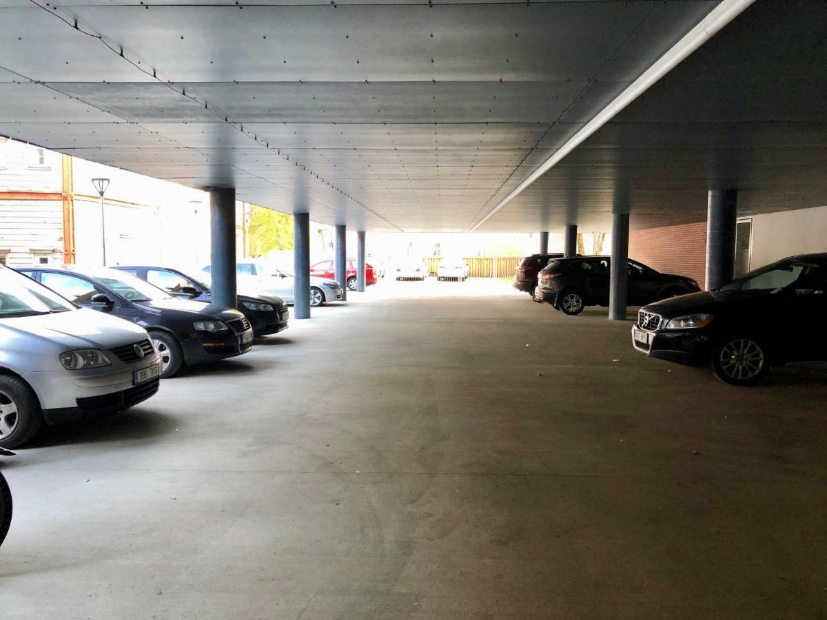 Katarina Apartments Parnu Bagian luar foto